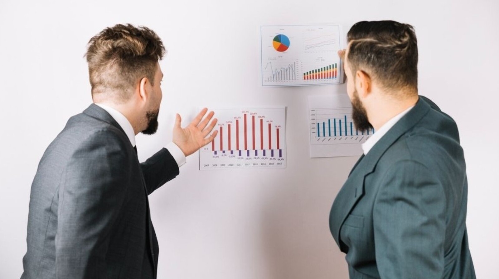 Designing Data Architectures for Real-Time Analytics
