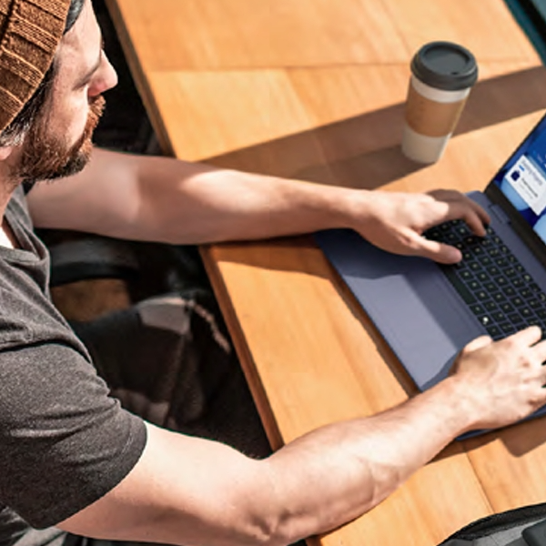 Accelerating SMB Business with Dell AI PCs