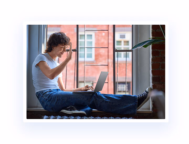 Outshine with Dell PCs and Windows 11